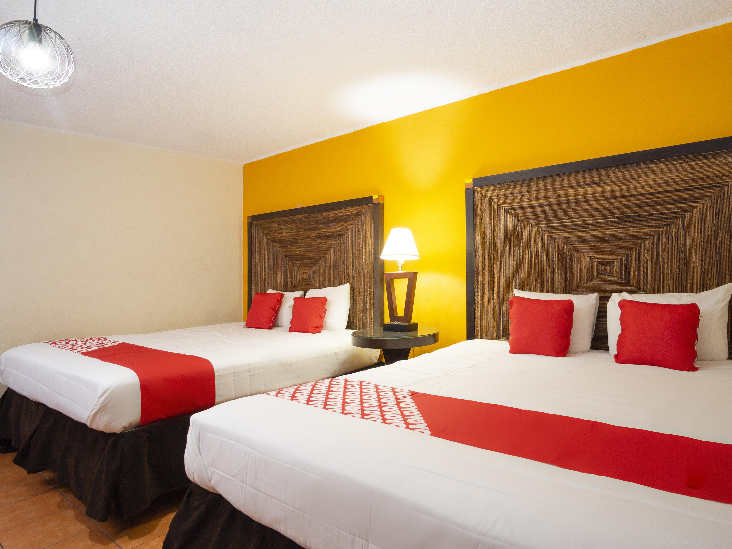 Oyo Hotel Hacienda Don Luis, Rosarito Εξωτερικό φωτογραφία A typical OYO hotel room