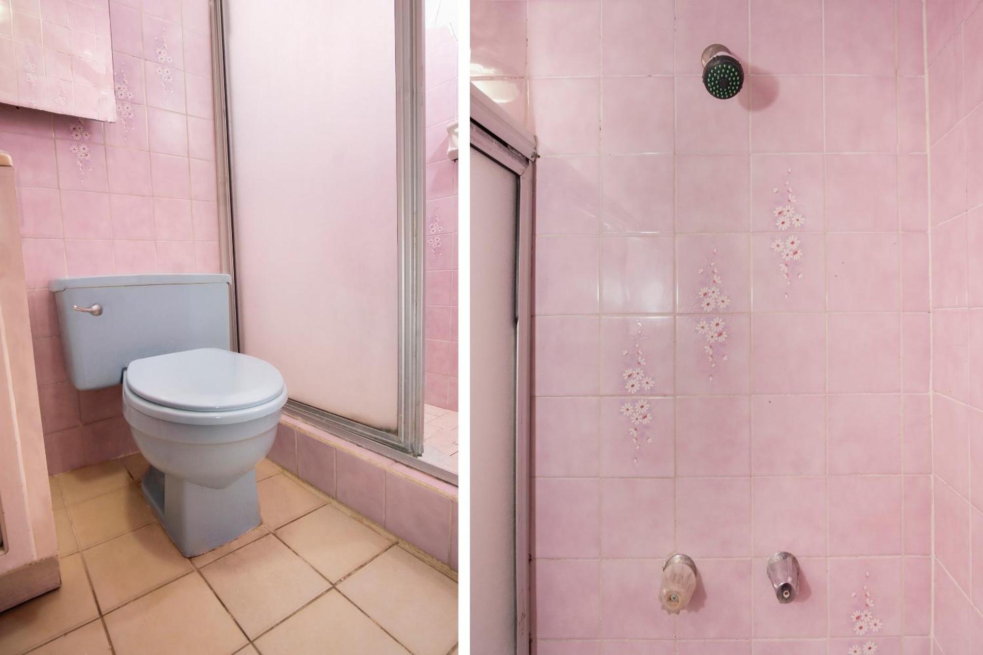 Oyo Hotel Hacienda Don Luis, Rosarito Εξωτερικό φωτογραφία A shower with a thermostatic valve